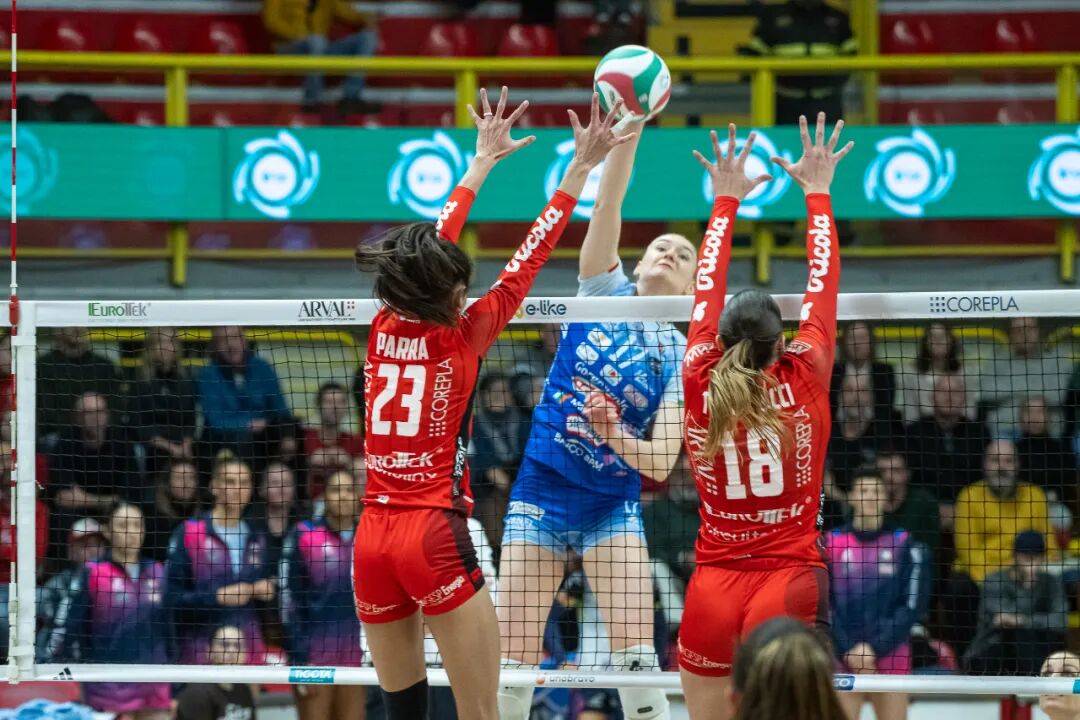 3-2!意甲女排逆转局 托洛克36分率队翻盘 石川真佑仅得1分